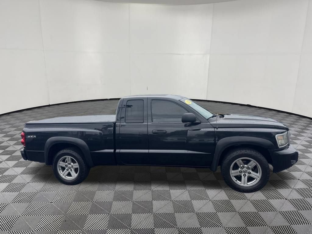 Used 2011 Dodge Dakota Big Horn AWD/4WD image 4