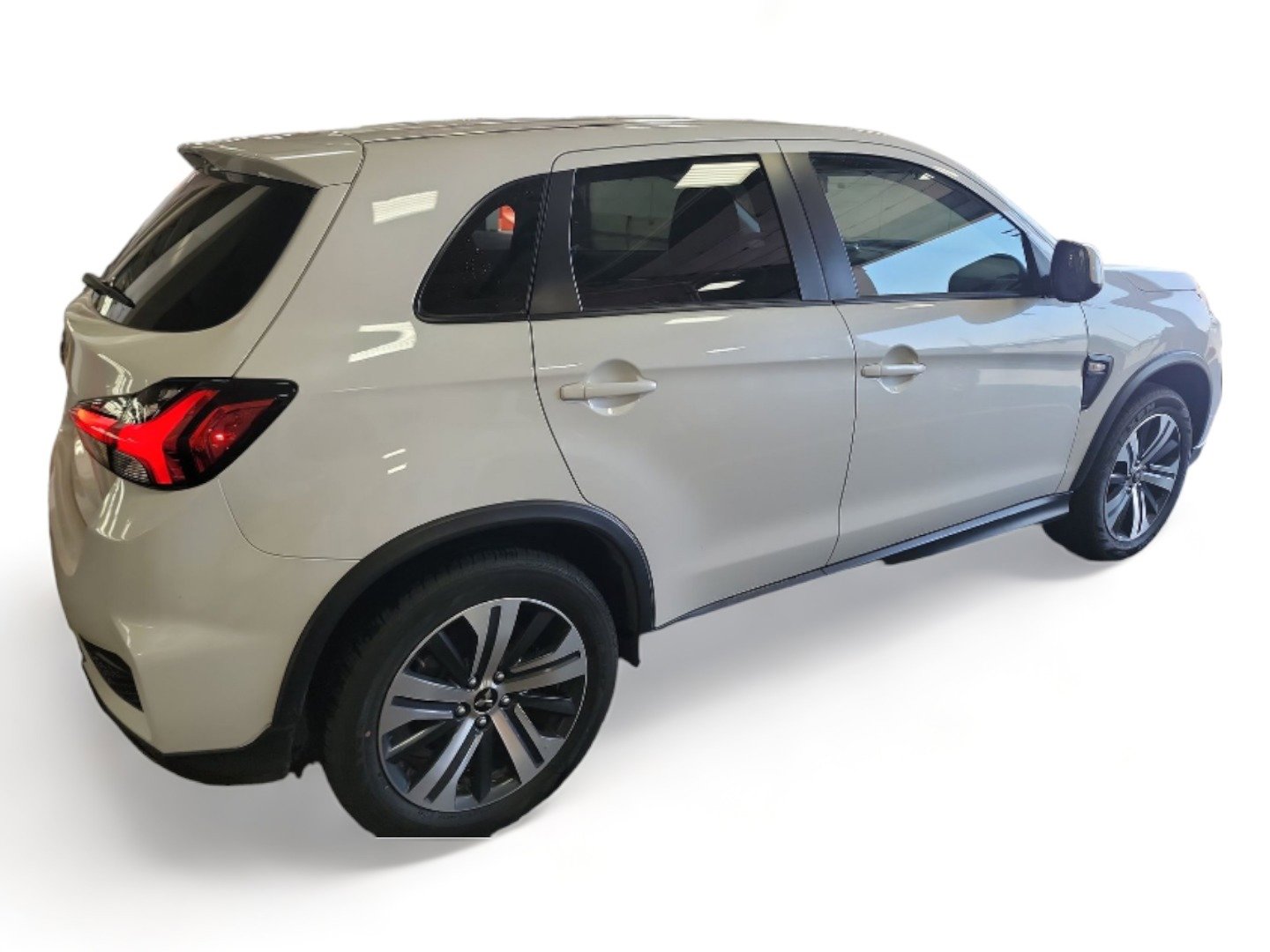 Used 2021 Mitsubishi Outlander Sport ES image 6