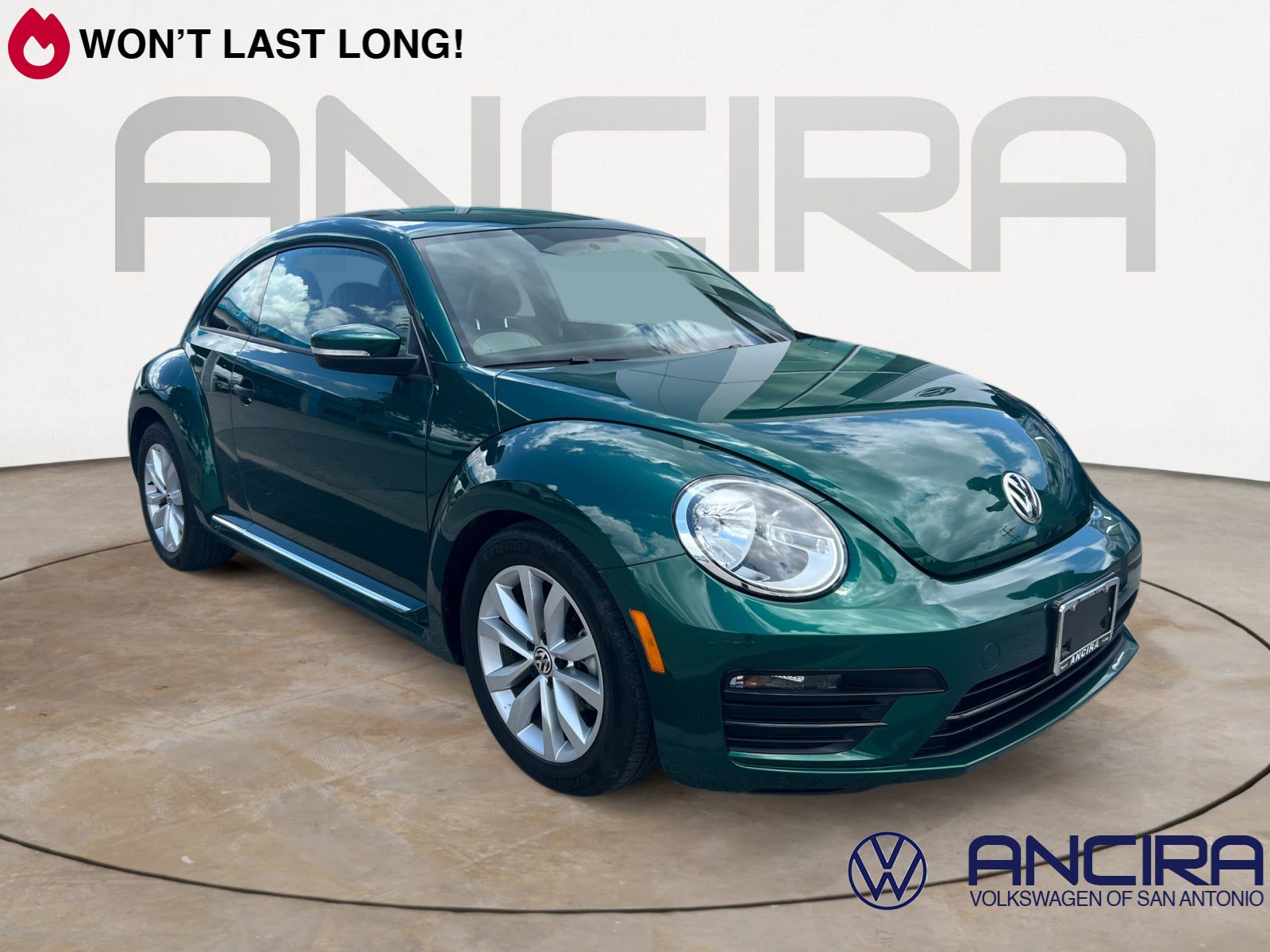 Used 2017 Volkswagen Beetle 1.8T Classic FWD video 1