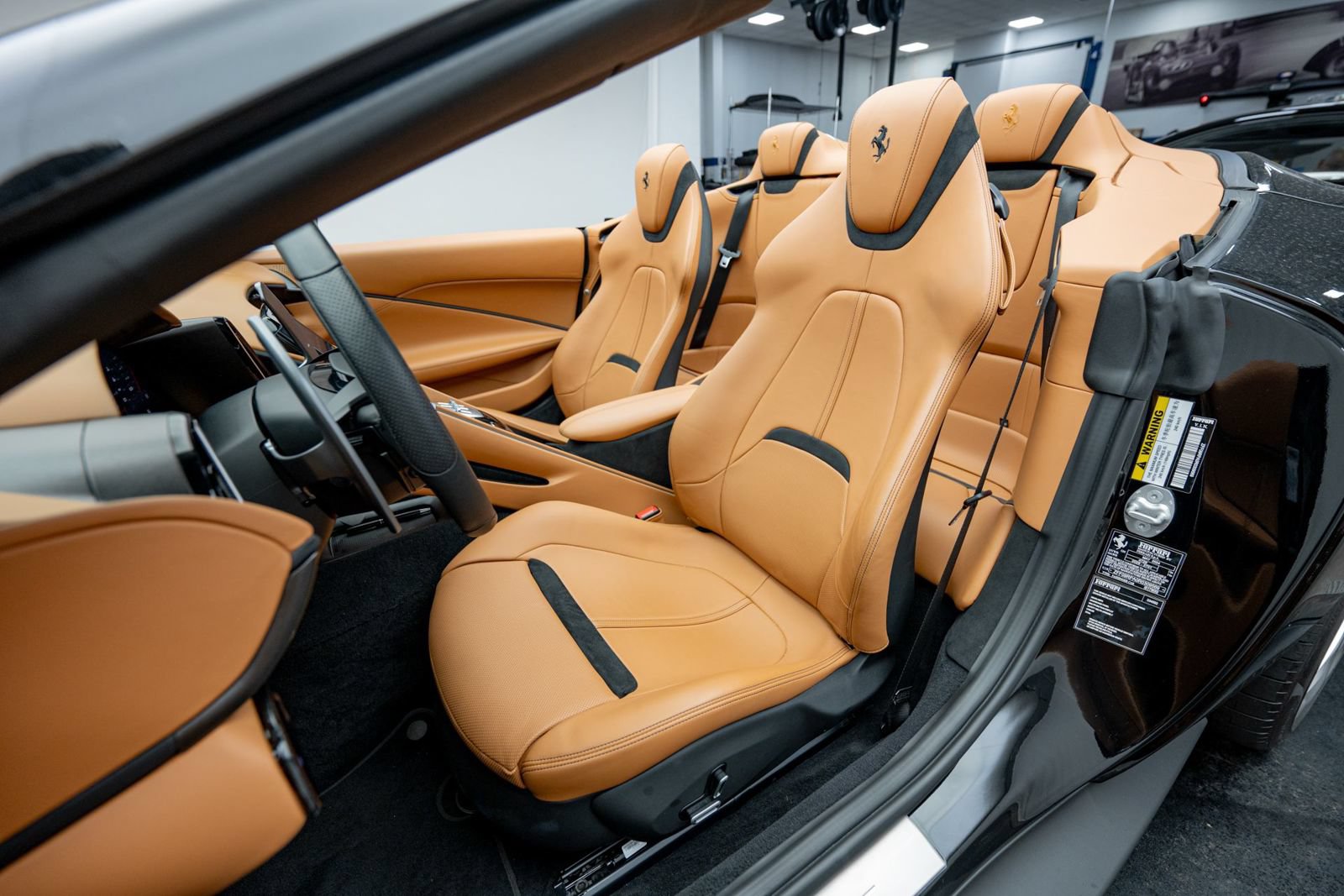 Used 2024 Ferrari Roma Spider RWD image 18