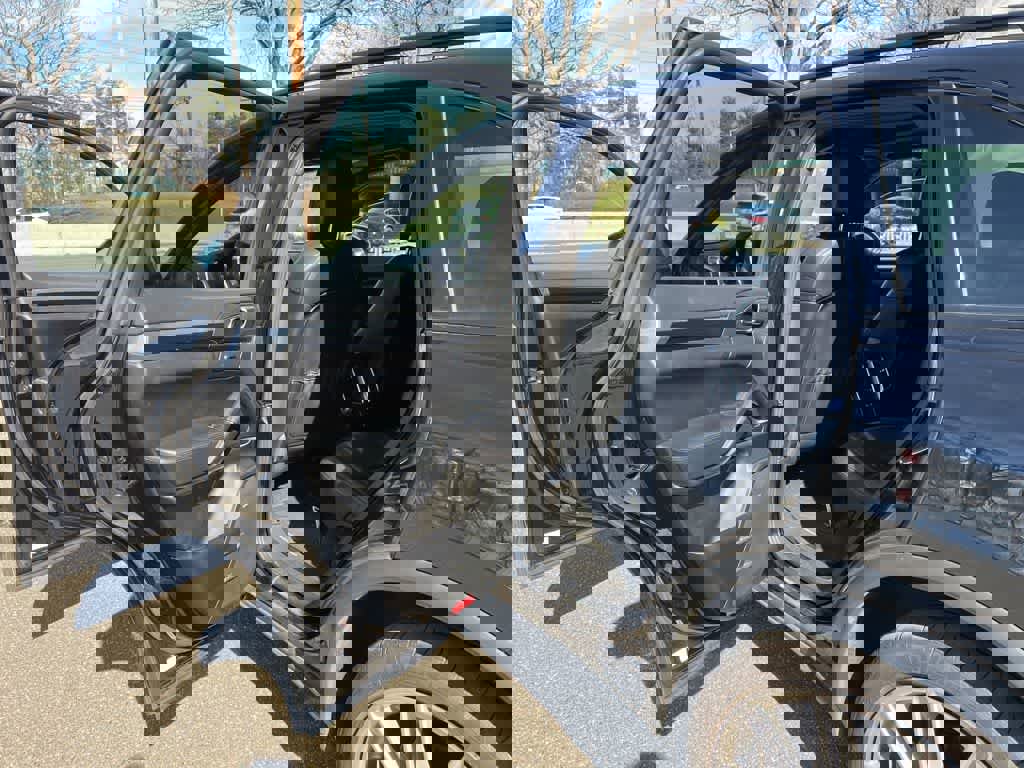 Used 2012 Porsche Cayenne S image 39