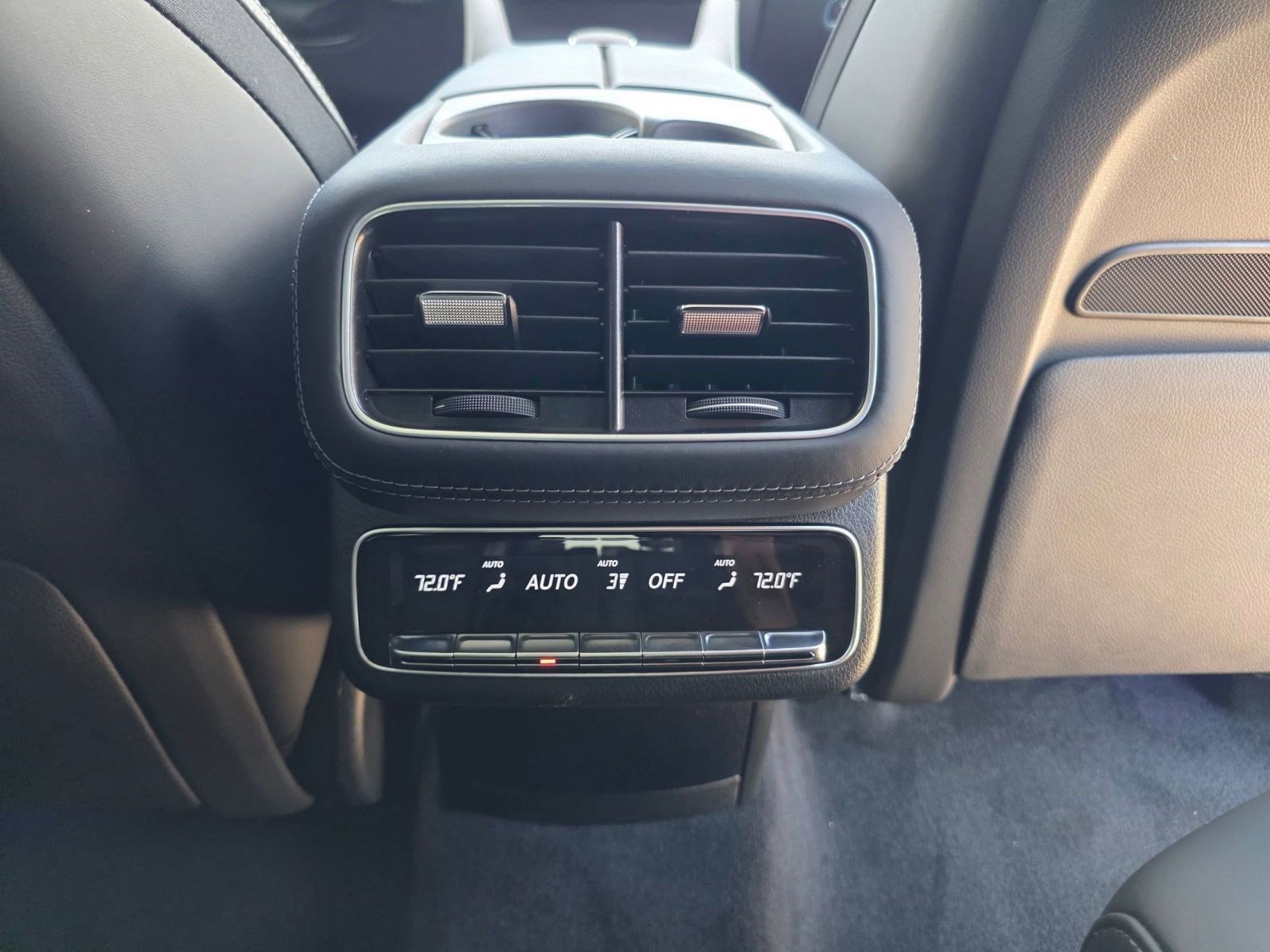 New 2026 Mercedes-Benz GLS 450 4MATIC image 24