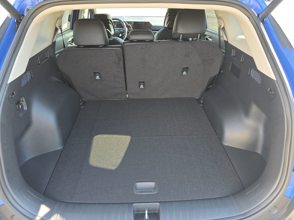 New 2026 Kia Sportage EX w/ EX Panorama Roof Package FWD image 16