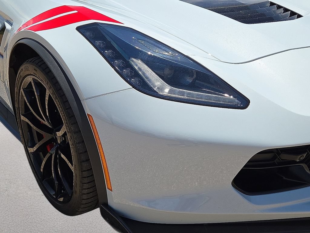 Used 2018 Chevrolet Corvette Grand Sport RWD image 9