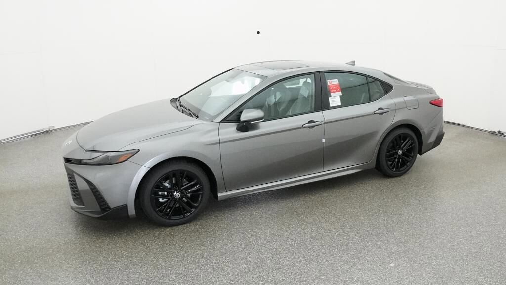 New 2026 Toyota Camry SE image 2