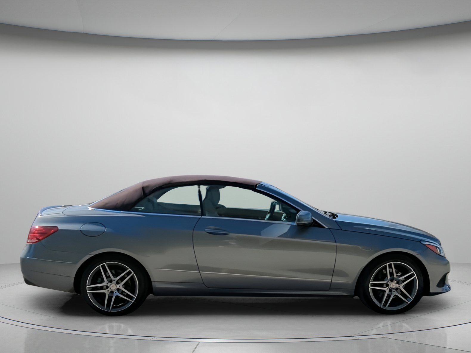 Used 2014 Mercedes-Benz E 350 Cabriolet image 31
