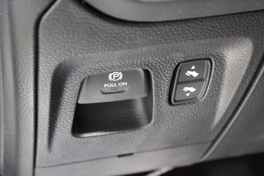 Used 2023 RAM 1500 Limited image 19