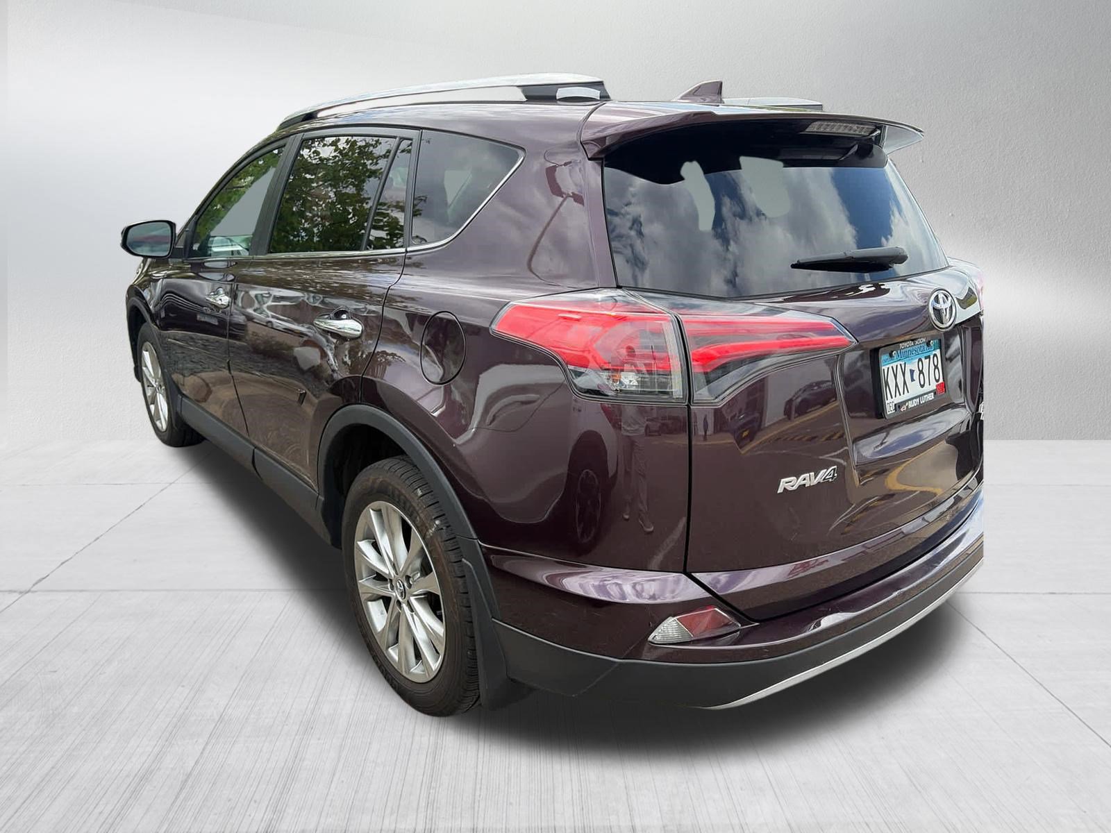 Certified 2018 Toyota RAV4 Limited w/ Protection Package AWD/4WD image 4