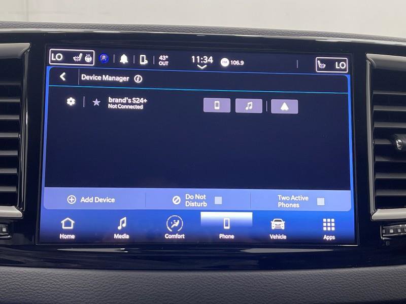 Used 2023 Chrysler Pacifica Touring-L image 20