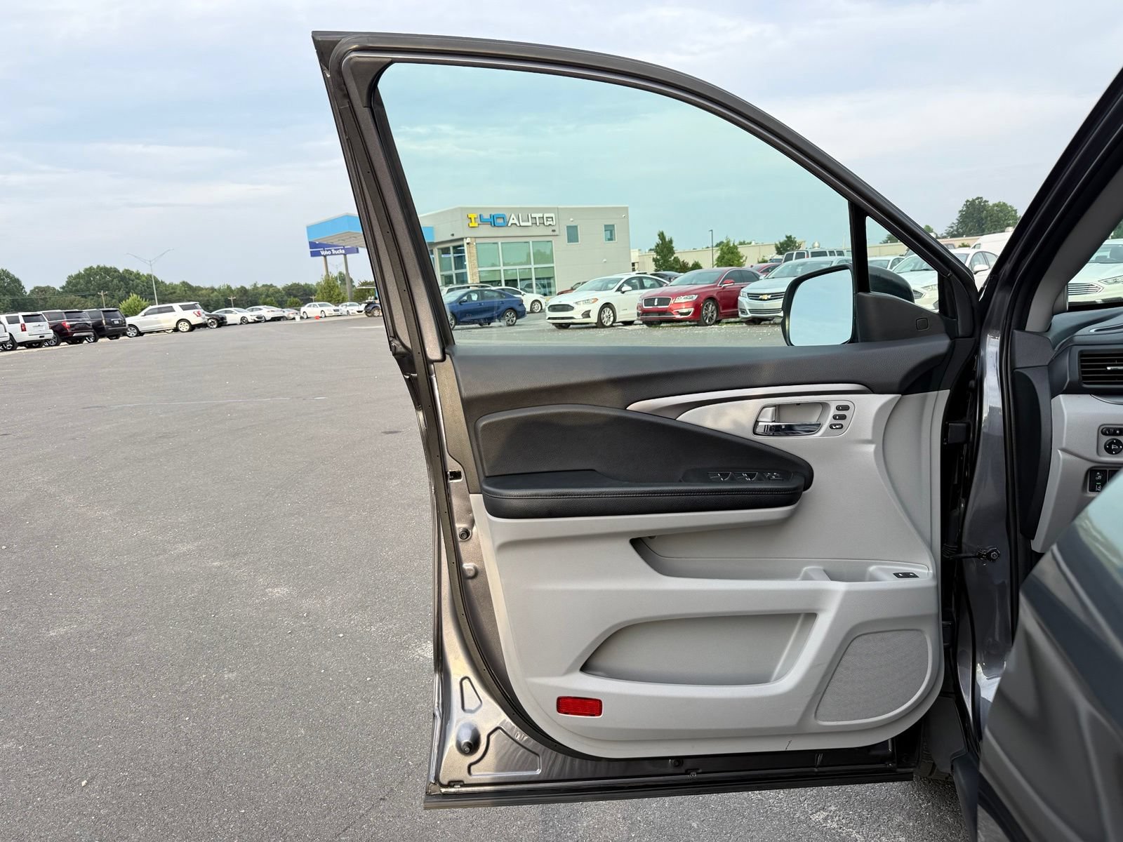 Used 2020 Honda Pilot EX-L image 10