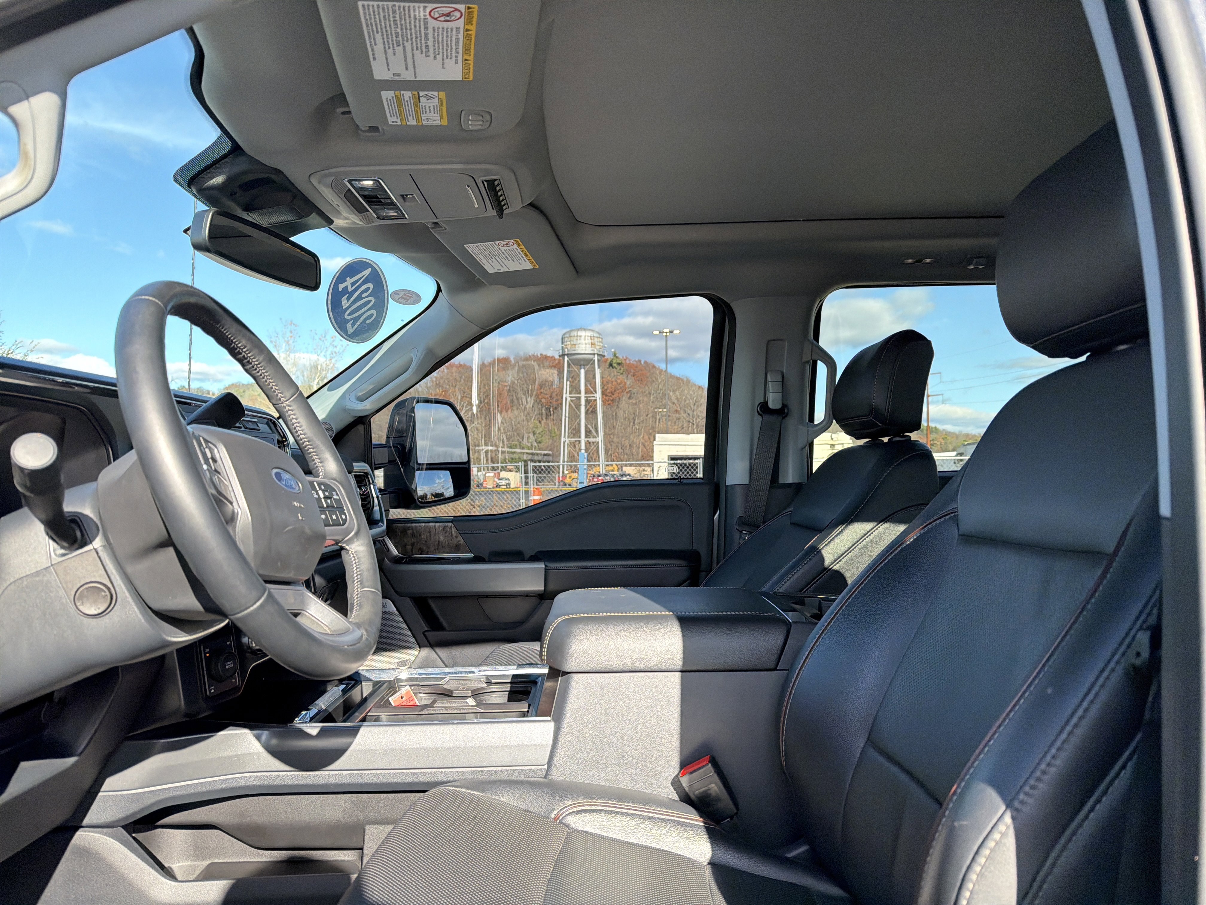 Certified 2024 Ford F250 Lariat image 12