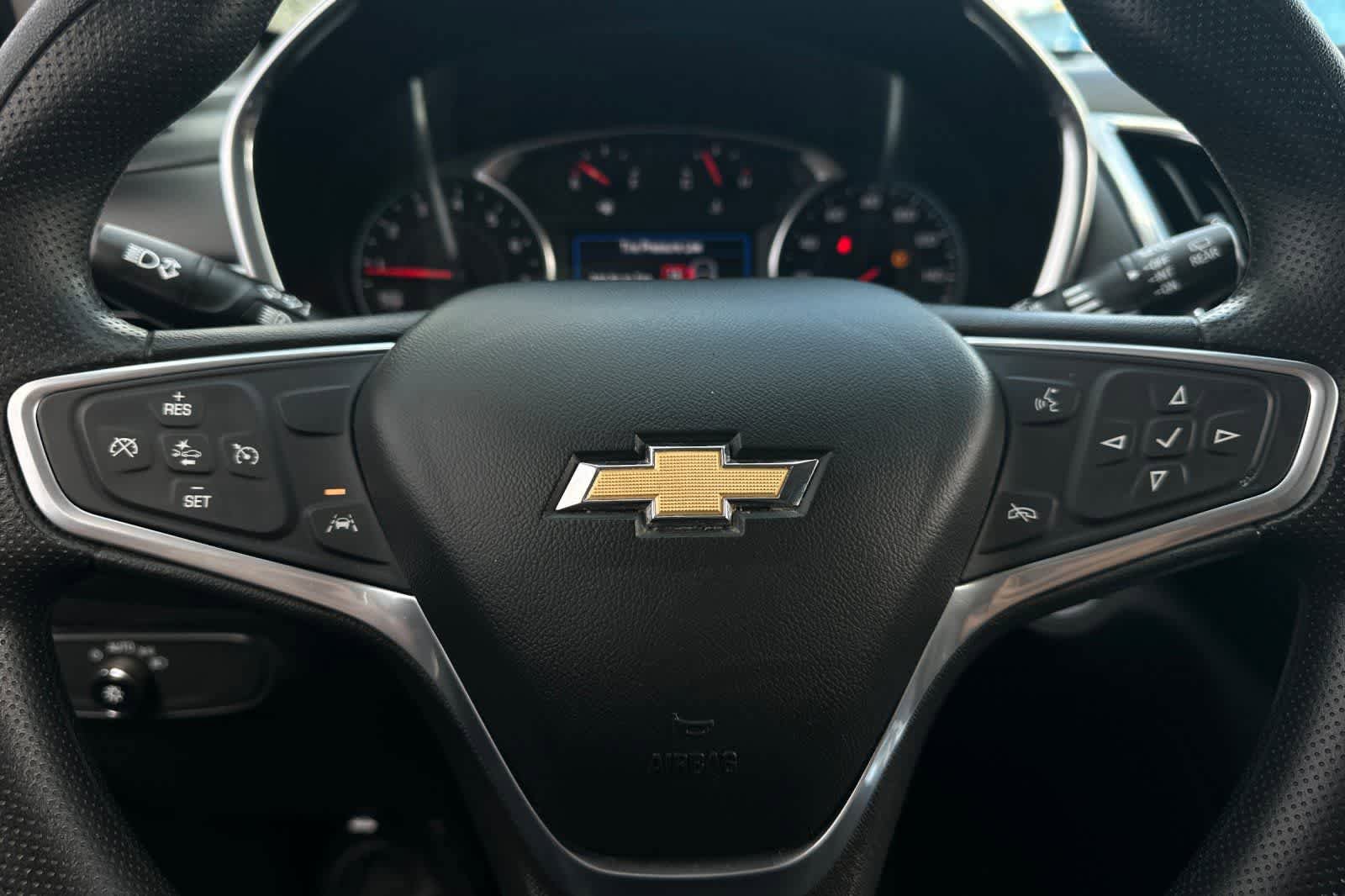 Used 2023 Chevrolet Equinox LT FWD image 25