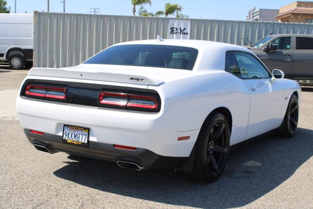 Used 2018 Dodge Challenger SRT w/ Technology Group RWD image 5