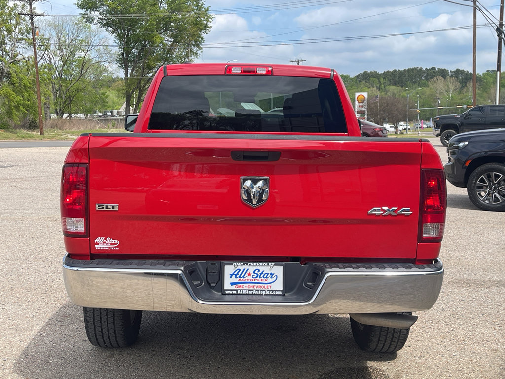 Used 2024 RAM 1500 Classic SLT AWD/4WD image 7
