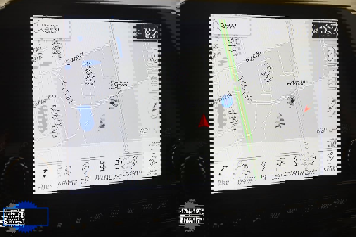 Used 2024 Nissan Pathfinder Platinum w/ Cargo Package image 9