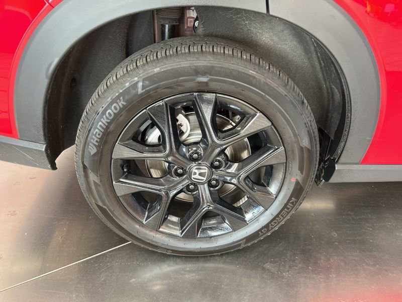 Used 2024 Honda HR-V Sport image 9