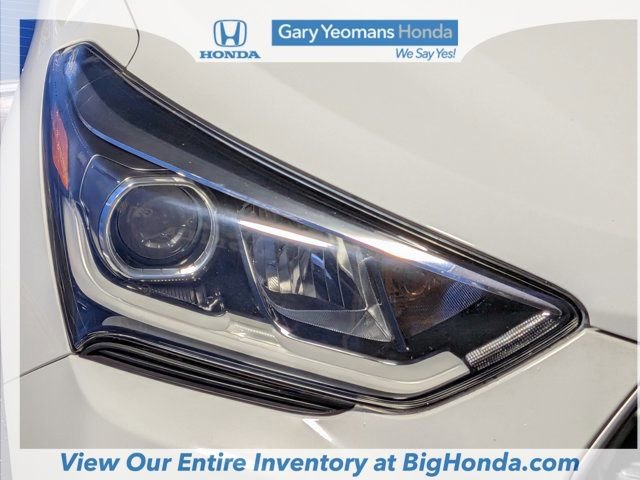 Used 2018 Hyundai Santa Fe Limited image 12