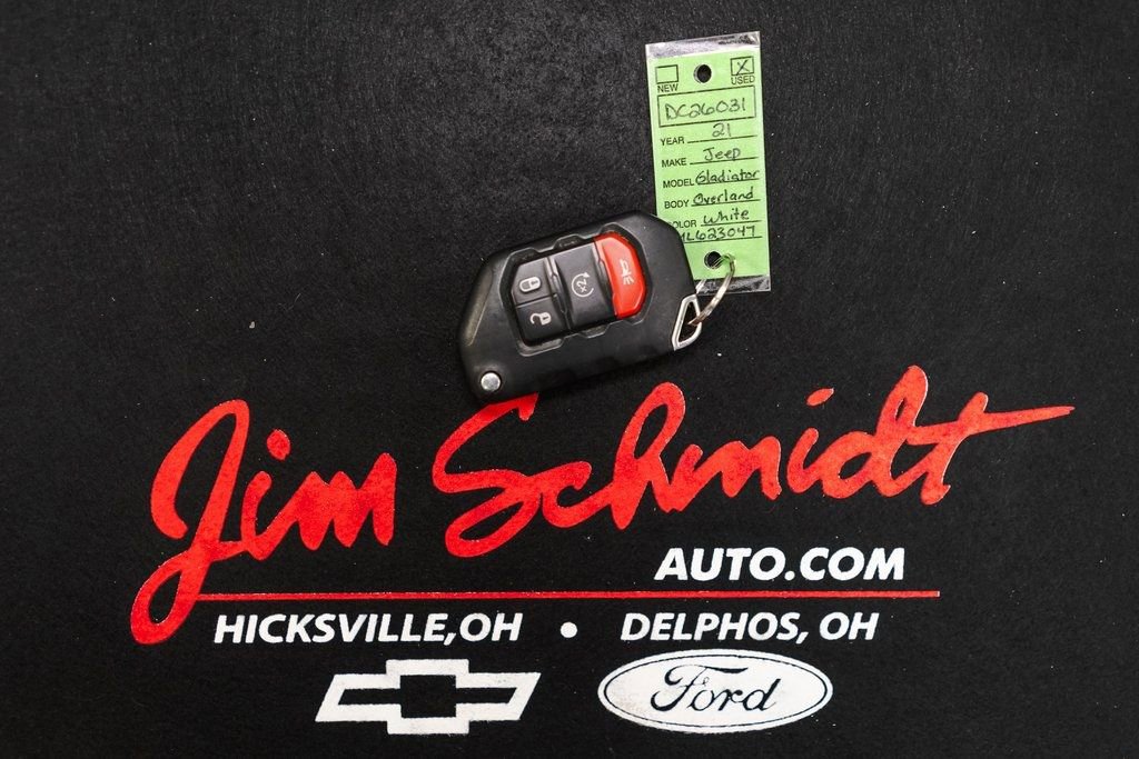 Used 2021 Jeep Gladiator Overland w/ Uconnect 4C Nav & Sound Group image 41