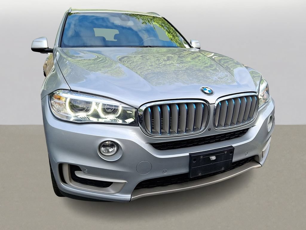 Used 2018 BMW X5 xDrive40e w/ Driving Assistance Package AWD/4WD video 2