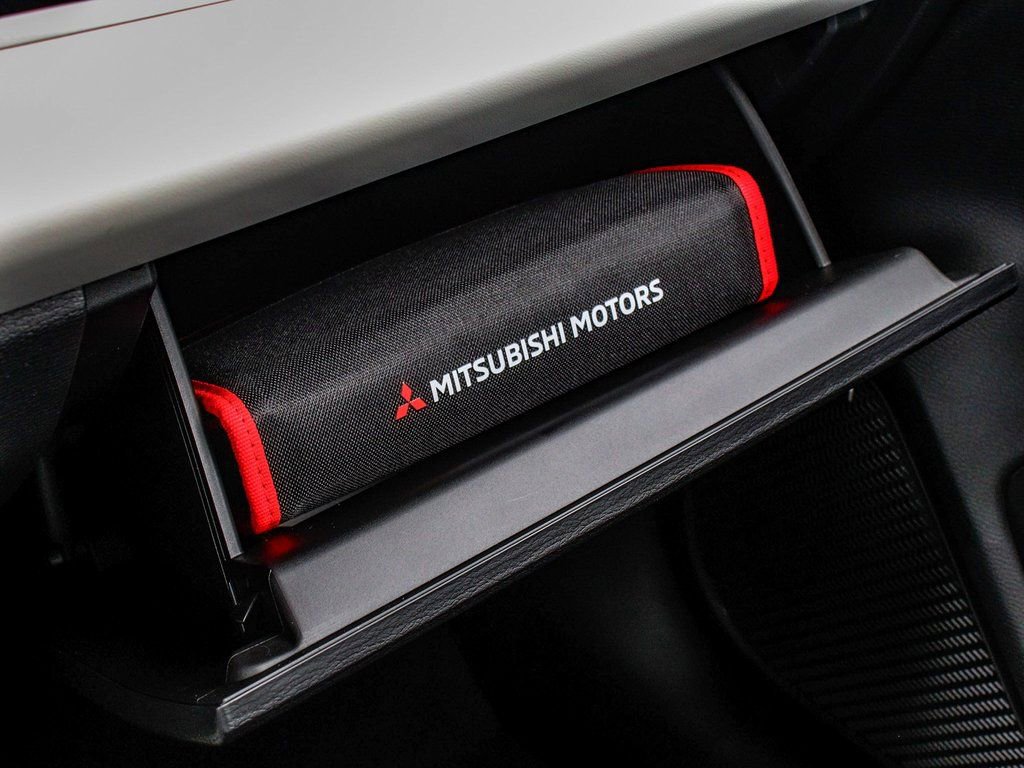 New 2025 Mitsubishi Outlander SE AWD/4WD image 18