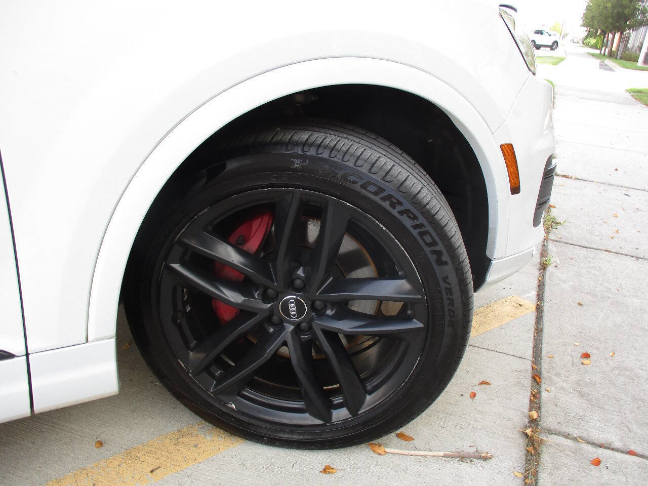 Used 2017 Audi Q7 3.0T Prestige w/ Prestige Package image 61