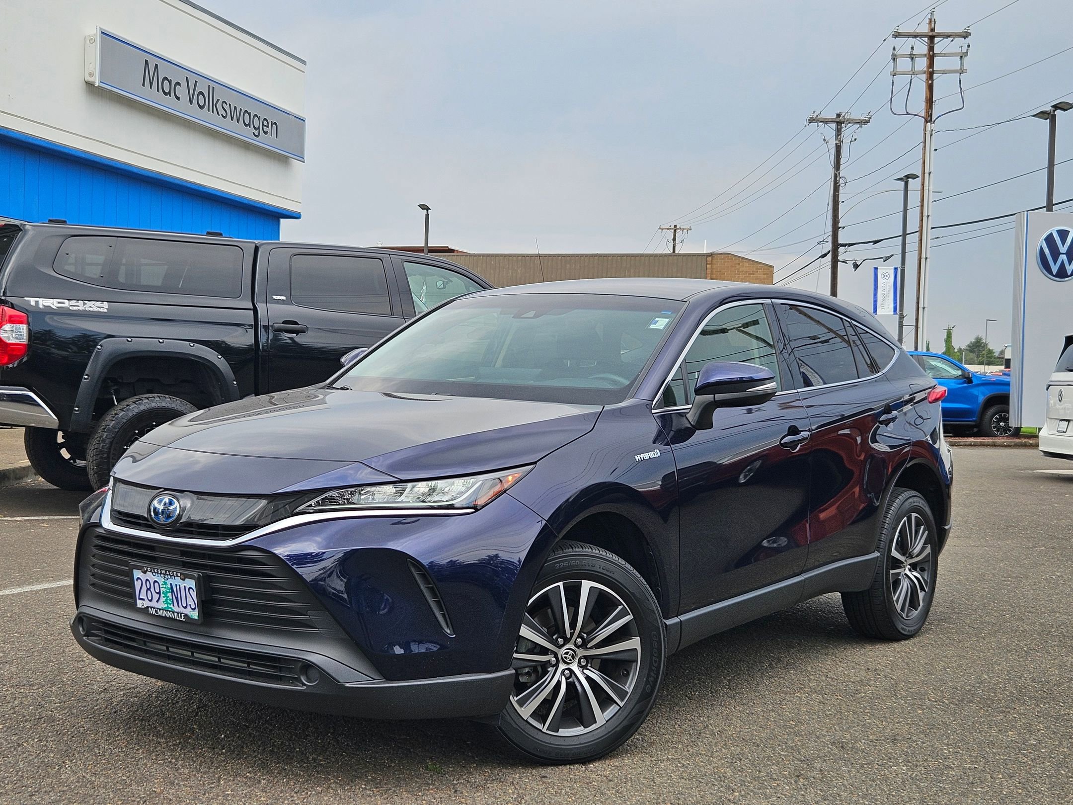 Used 2021 Toyota Venza LE
