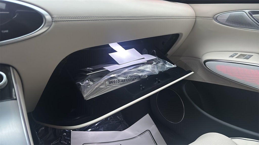 New 2026 Genesis GV70 2.5T Advanced image 30