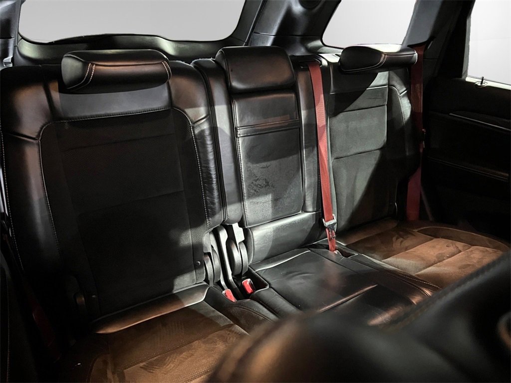 Used 2017 Jeep Grand Cherokee SRT image 20