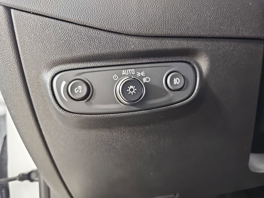 Certified 2022 Chevrolet Equinox Premier image 31