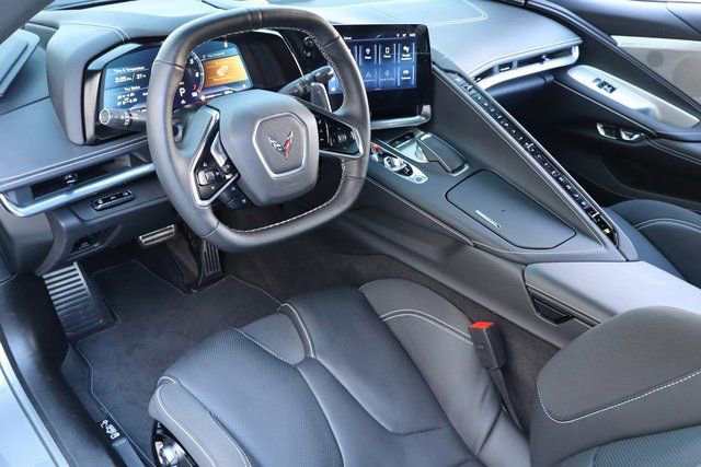 Used 2024 Chevrolet Corvette Stingray Preferred Conv w/ Z51 Performance Package image 5