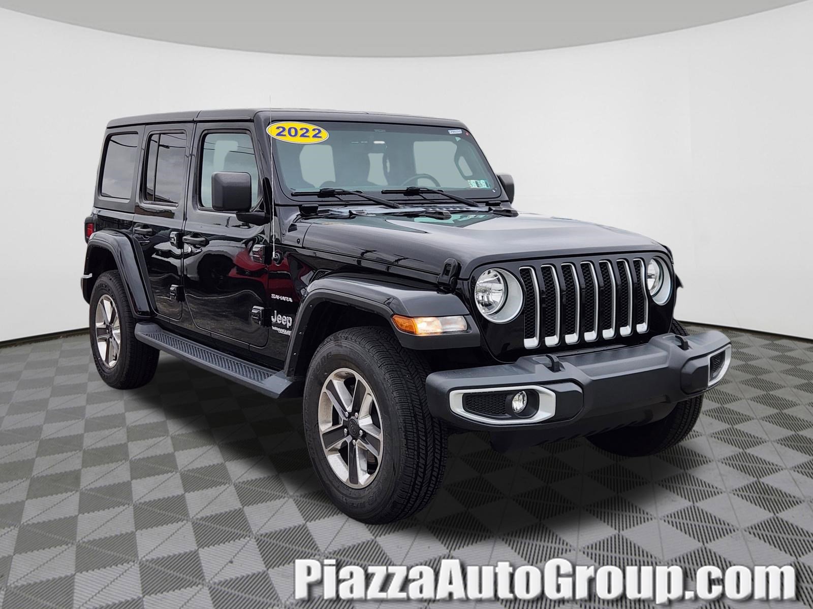 Used 2022 Jeep Wrangler Unlimited Sahara AWD/4WD image 1