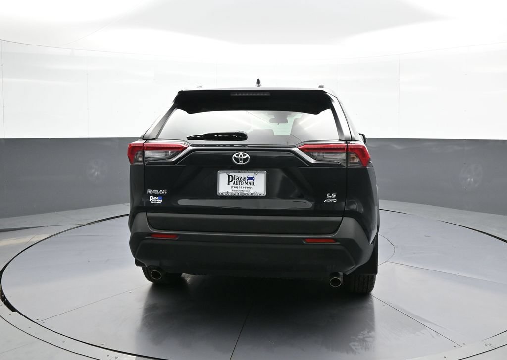 Used 2019 Toyota RAV4 LE w/ All Weather Liner Package AWD/4WD image 7
