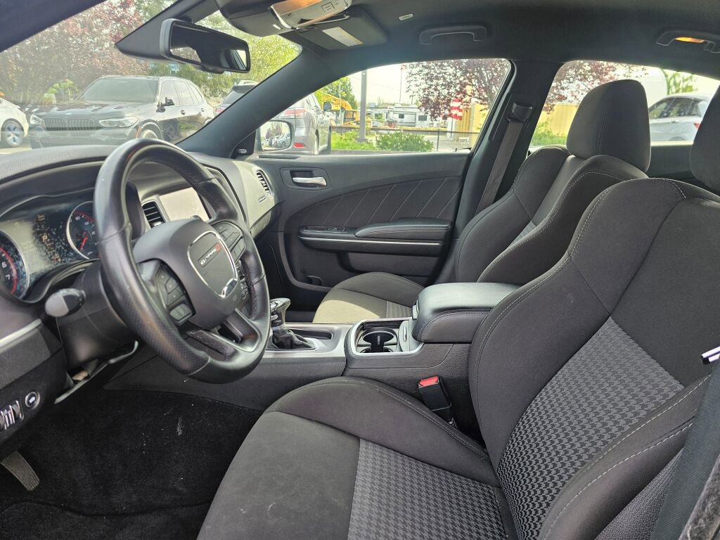 Used 2022 Dodge Charger GT RWD image 25