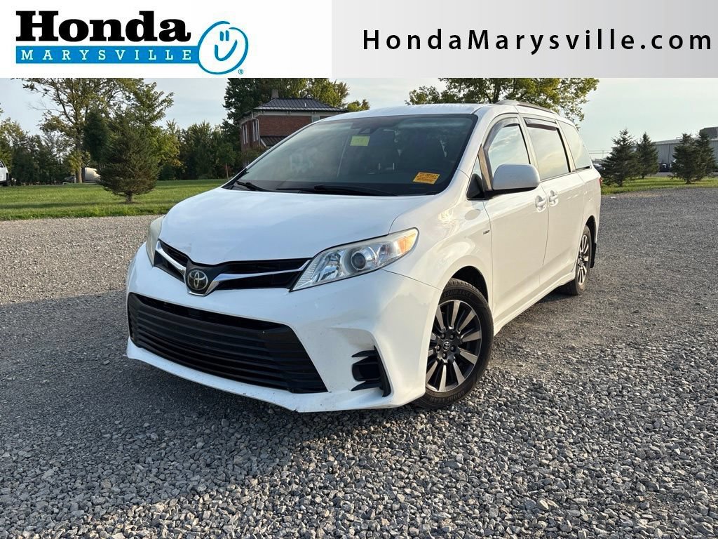 Used 2019 Toyota Sienna LE AWD/4WD video 1