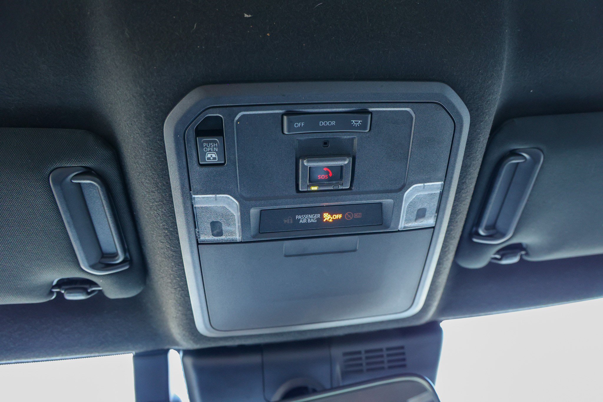 Certified 2025 Toyota 4Runner SR5 AWD/4WD image 28