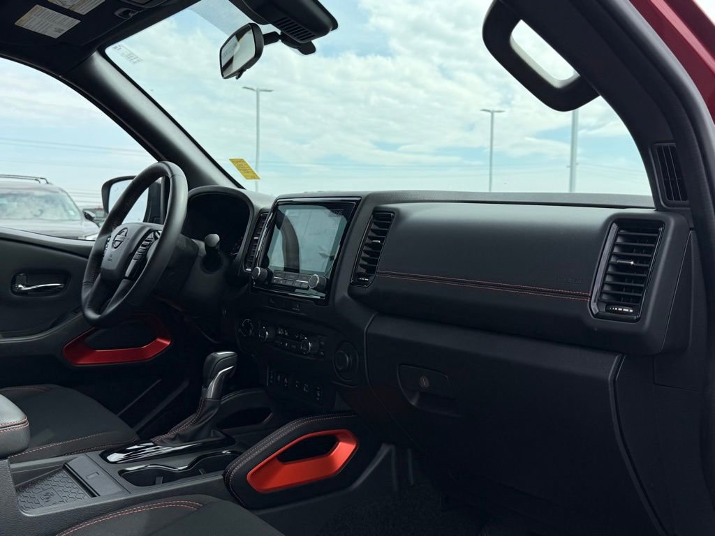 Used 2023 Nissan Frontier PRO-4X w/ Pro Convenience Package image 21