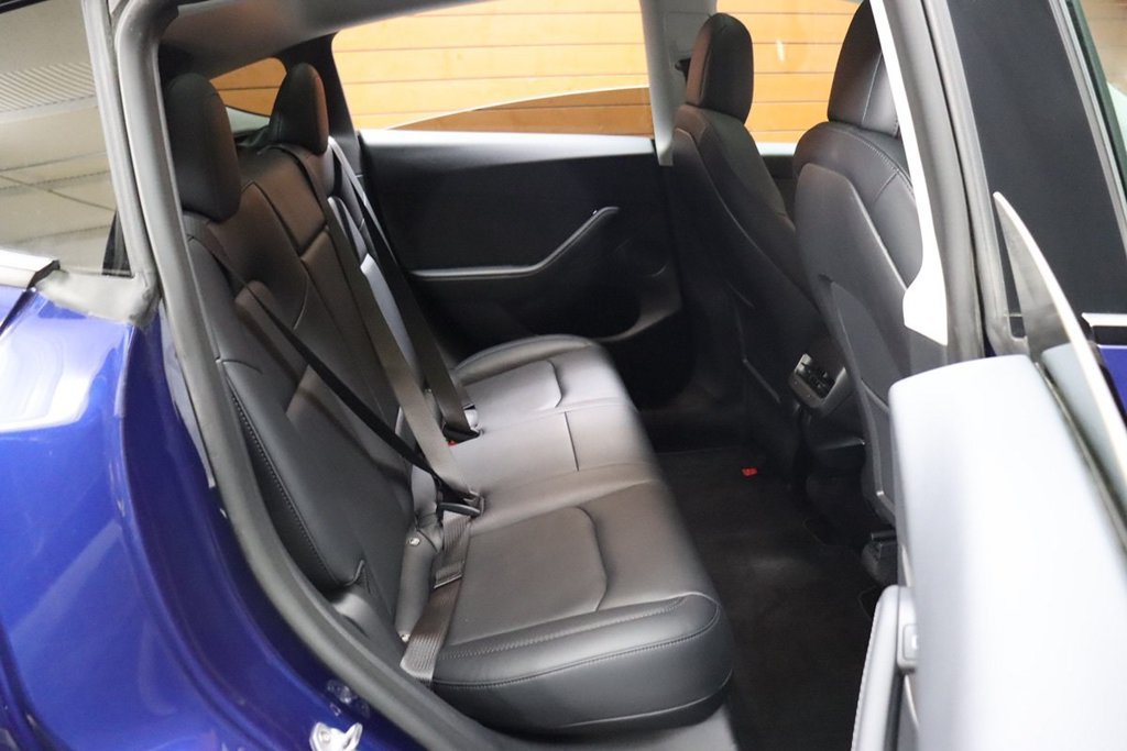 Used 2023 Tesla Model Y Performance AWD/4WD image 51