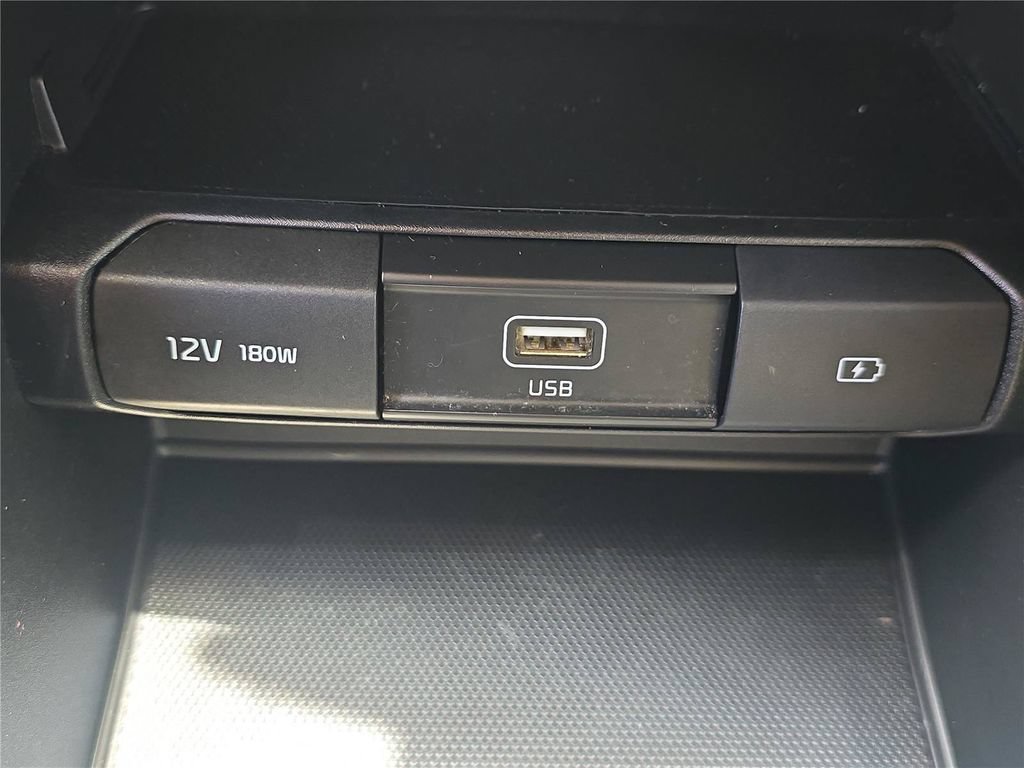 Used 2021 Kia Telluride S AWD/4WD image 22