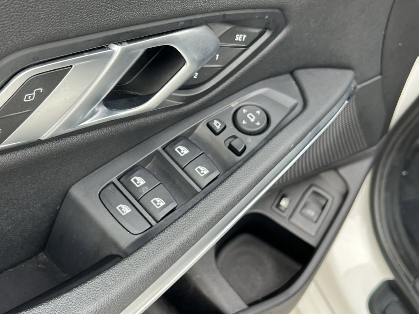 Used 2021 BMW 330e xDrive w/ Convenience Package image 16