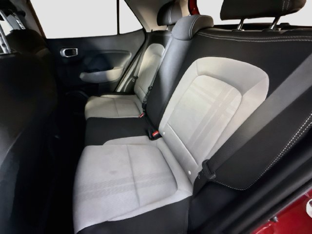 Used 2026 Hyundai Venue SEL FWD image 24