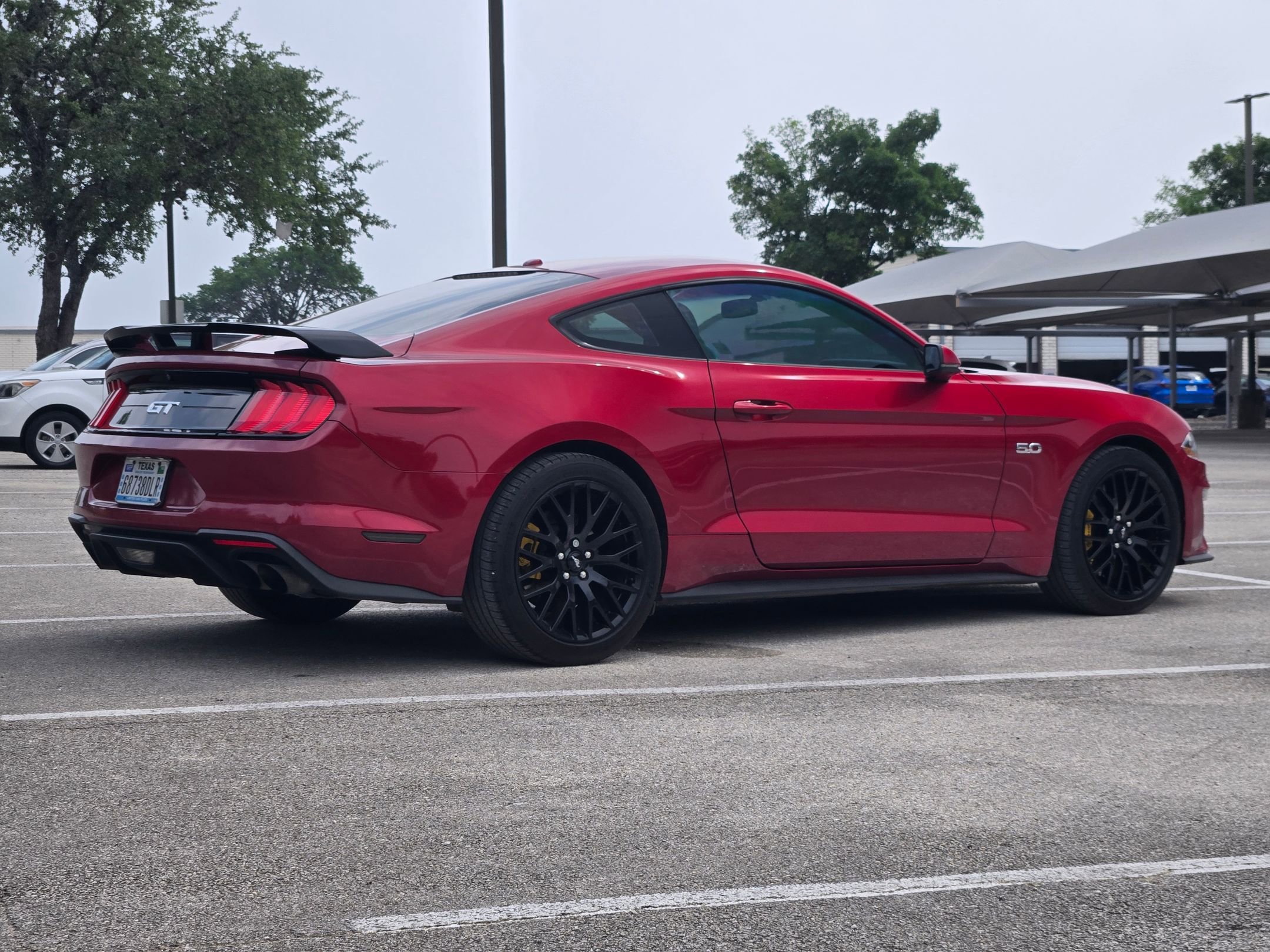 Used 2019 Ford Mustang GT Premium w/ GT Performance Package RWD image 4