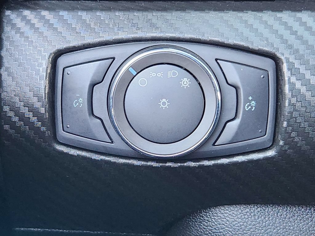 Used 2021 Ford Mustang Coupe RWD image 30
