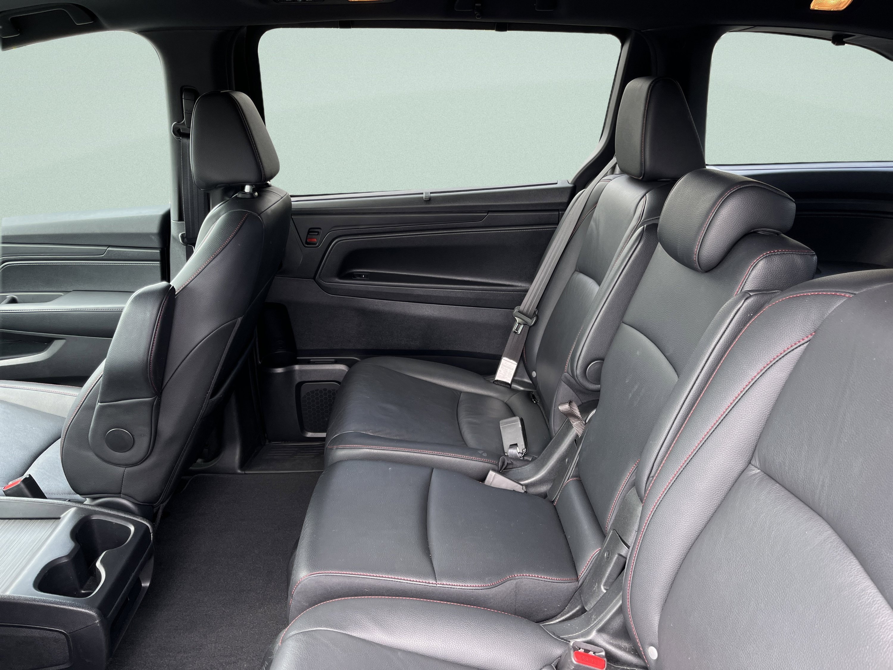 Used 2025 Honda Odyssey Sport-L image 22