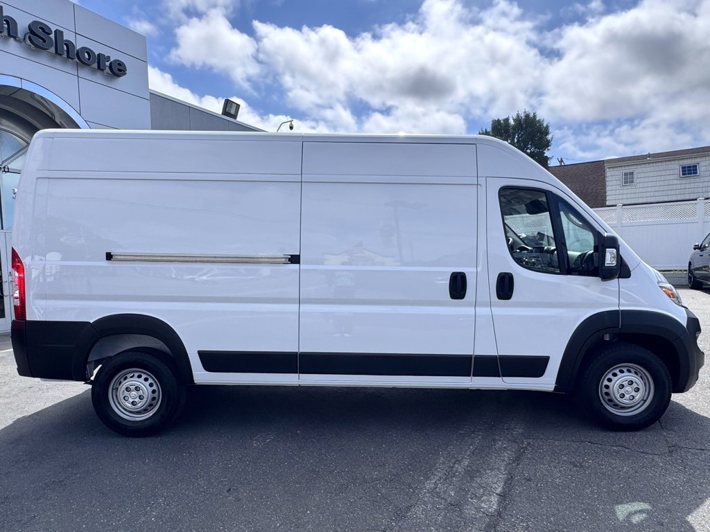 New 2024 RAM ProMaster 2500 w/ Convenience Group image 10