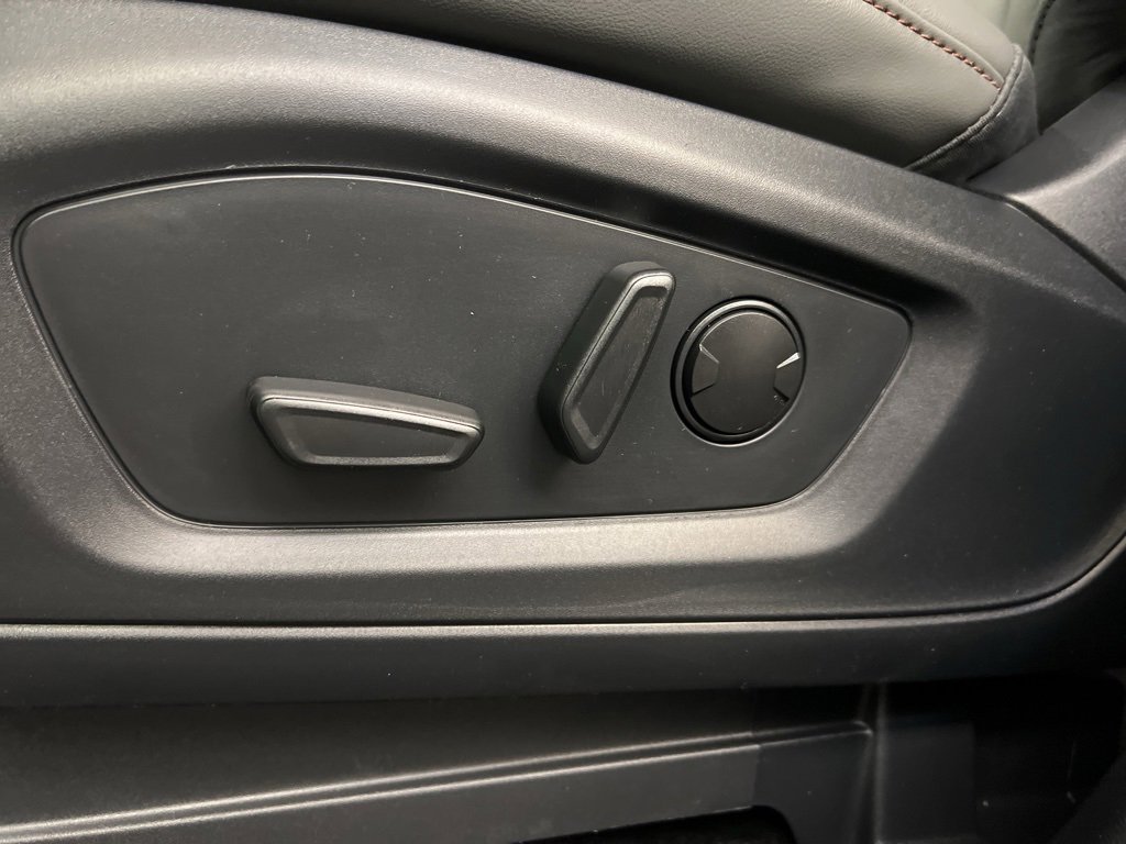 New 2025 Ford Explorer Active w/ Active Comfort Package image 27