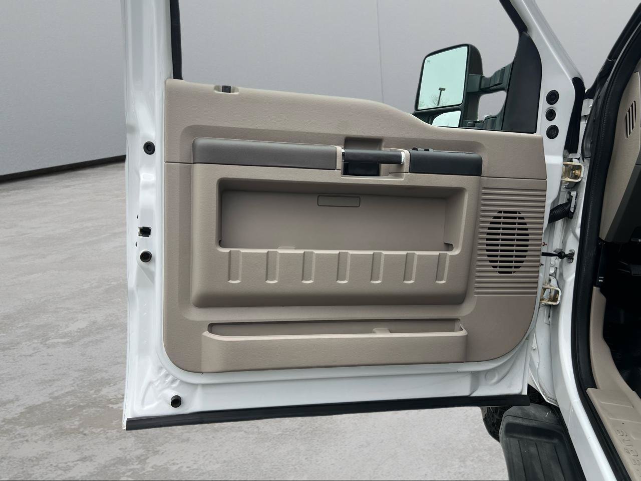 Used 2008 Ford F350 XLT AWD/4WD image 26