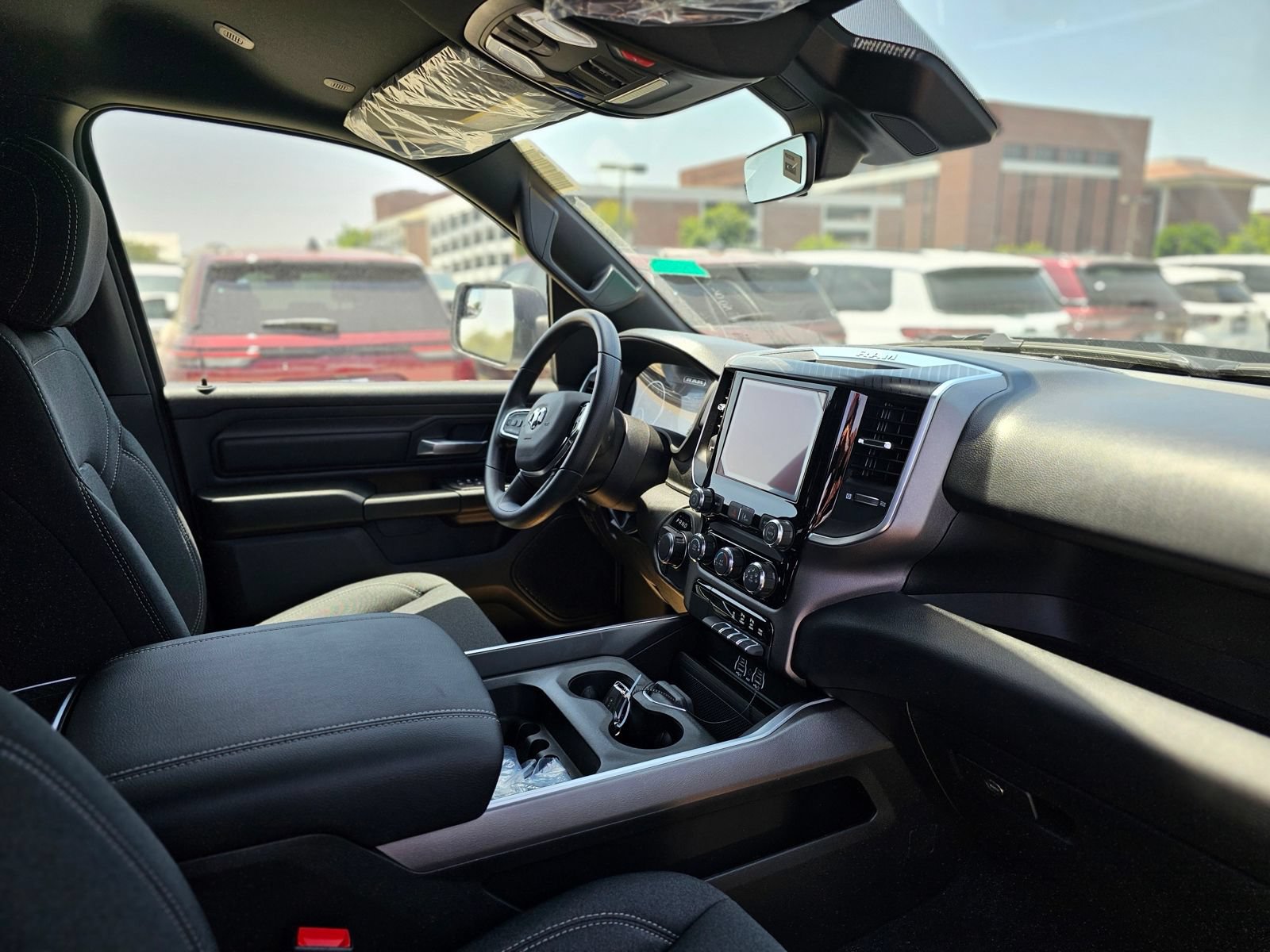New 2026 RAM 1500 Express AWD/4WD image 18