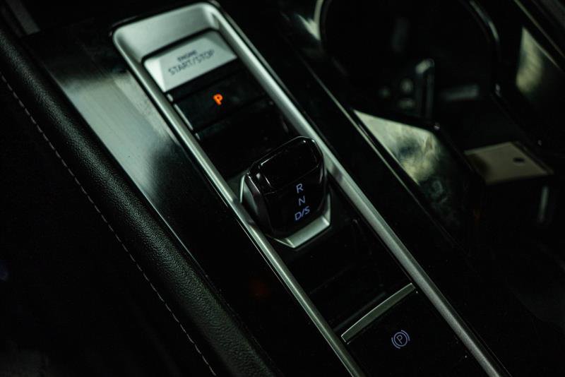 Used 2024 Volkswagen Atlas SE image 21