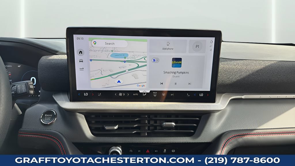 Used 2026 Ford Explorer ST-Line w/ ST-Line Street Pack AWD/4WD image 18