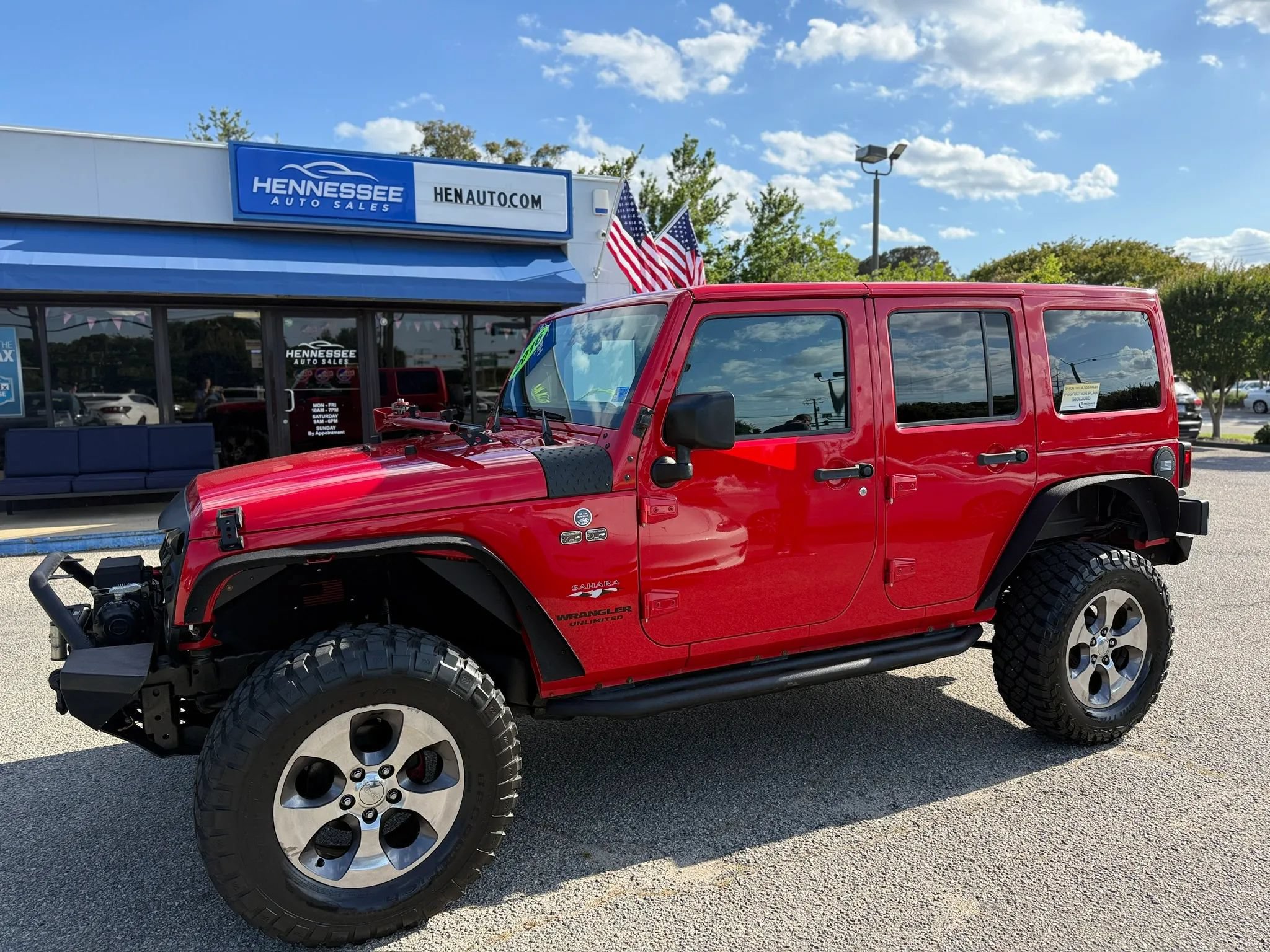 Used 2016 Jeep Wrangler Unlimited Sahara w/ Connectivity Group AWD/4WD image 55